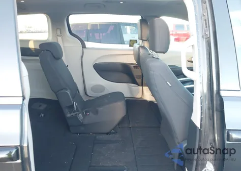 2017 Chrysler Pacifica Touring z USA, uszkodzony, nr VIN 2C4RC1DG4HR840506